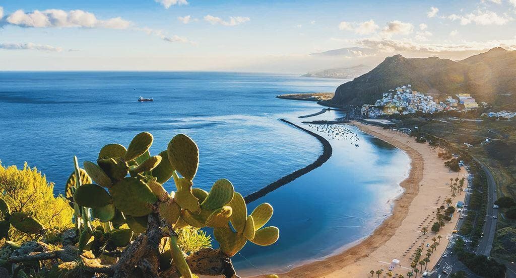 Yaneth M, Tenerife Spain