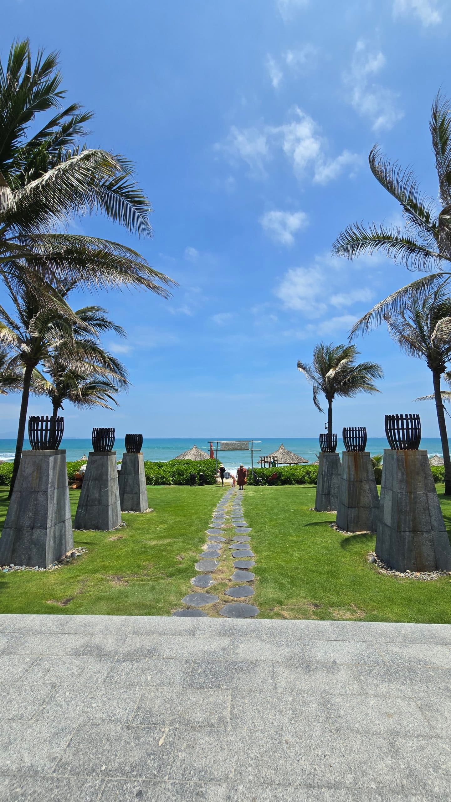 Yenlik B, Cam Ranh