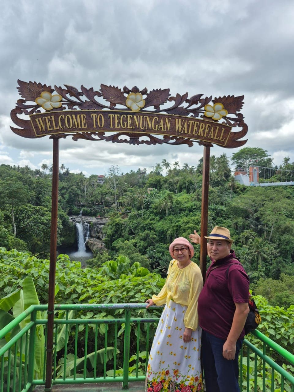 Zeinegul T, Bali